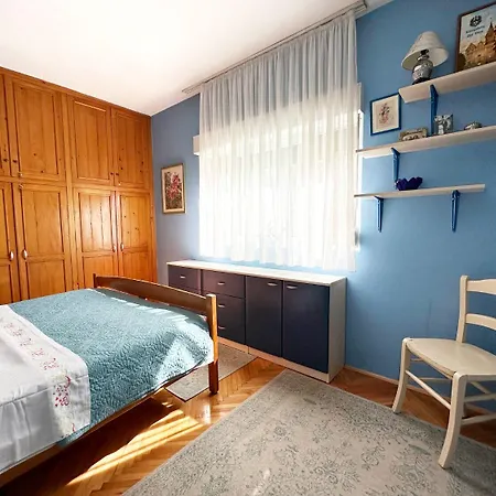 Kaza Apartment