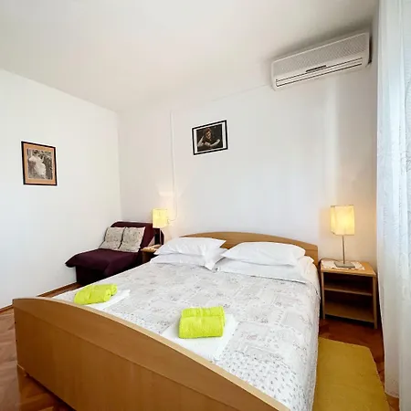Kaza Apartment