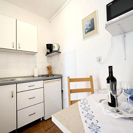Apartment Kaza