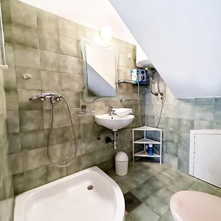 Kaza Apartment *